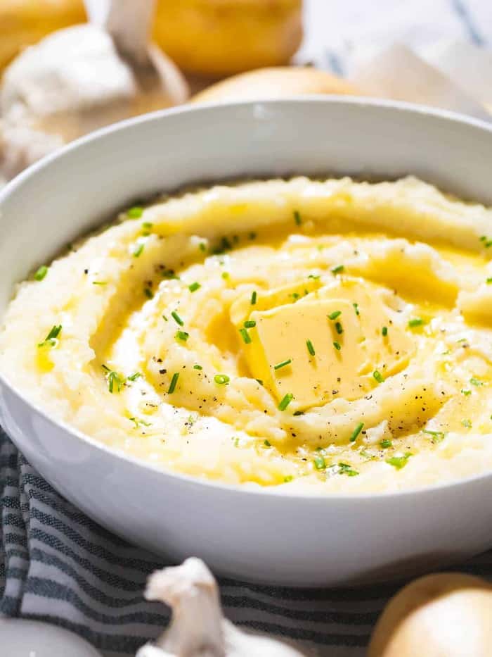 Imbolc Foods - Garlic Mashed Potatoes