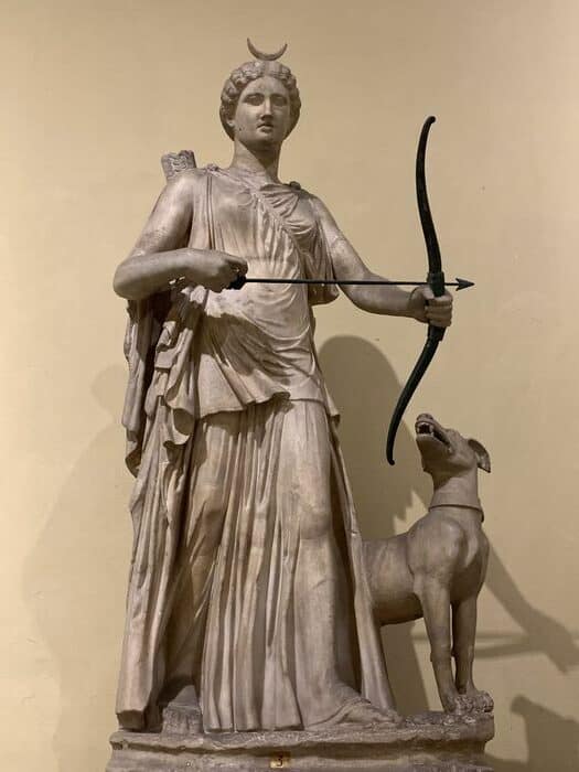 Greek vs Roman Gods - Artemis or Diana